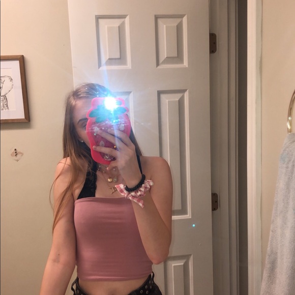 Meet your Posher, Adriana - Picture 1 of 1